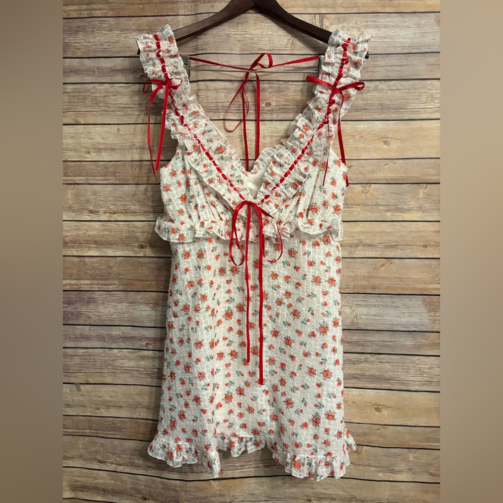 For love and lemons gidget mini dress white red roses size medium new with tags